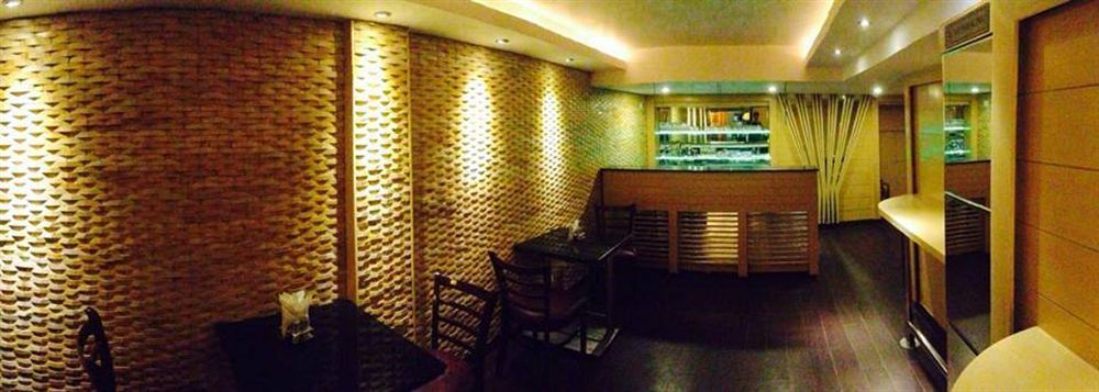 Vivek Hotel New Delhi Exterior photo